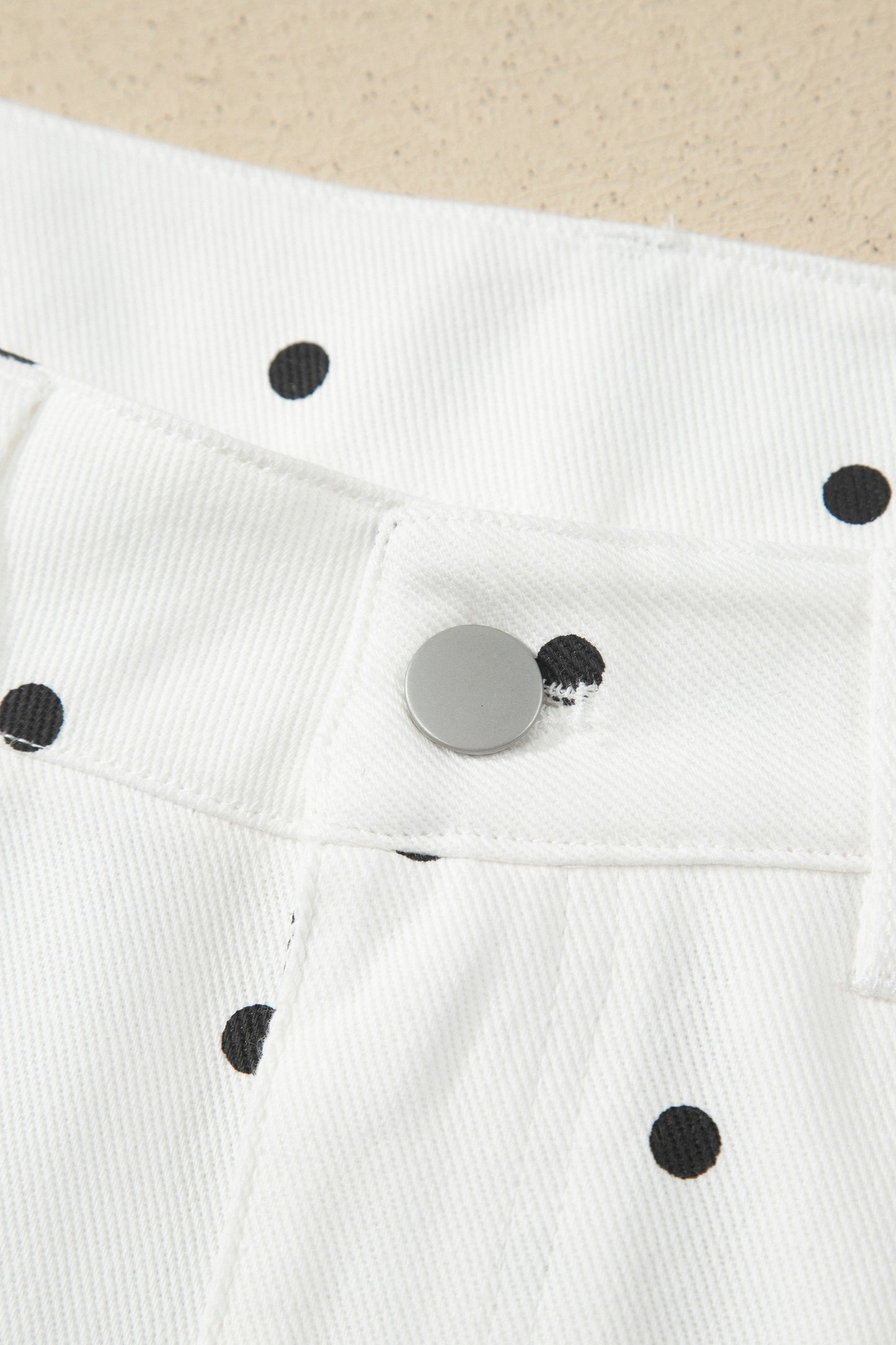 White Polka Dot Print Embroidered Scallop Hem Shorts