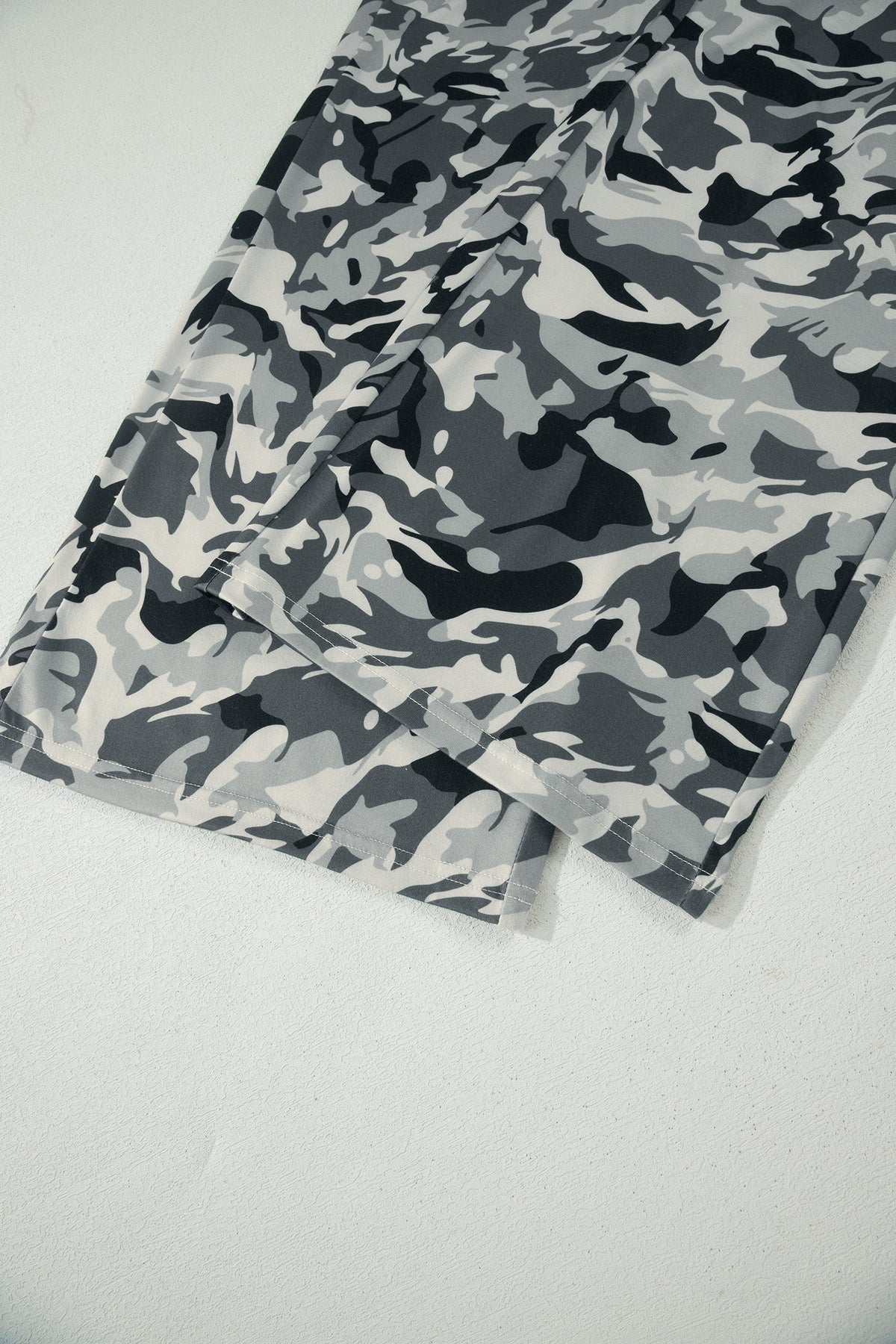 Green Camouflage Print Drawstring Casual Pants
